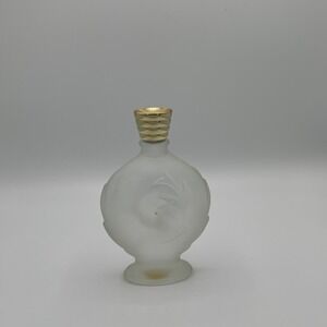 Vintage 1973‎ Avon Skin So Soft Bath Oil Bottle Embossed Birds Full & Unused